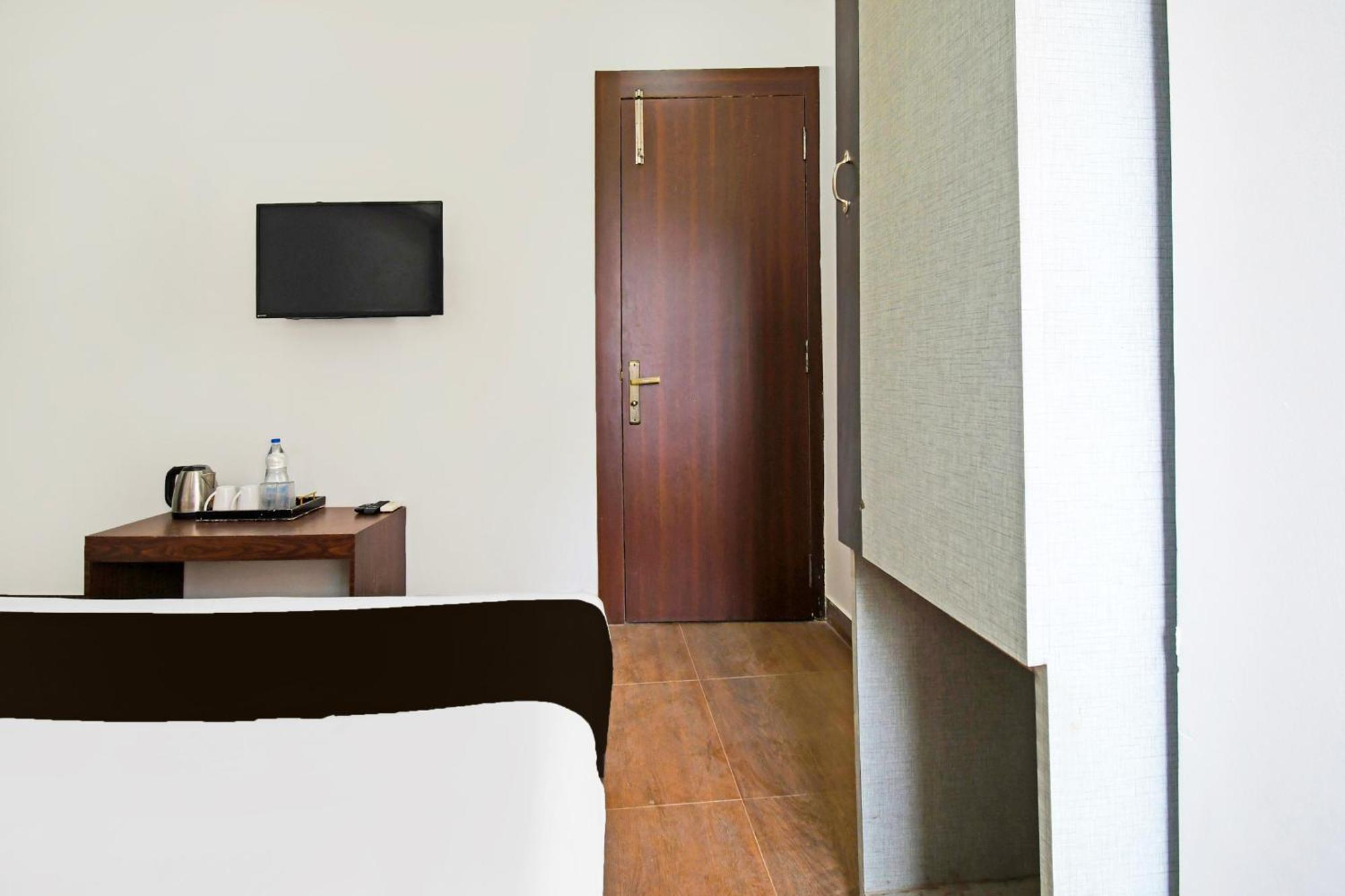 Super Townhouse Mancheswar Industrial Estate Hotel Bhuvanesvar Kültér fotó