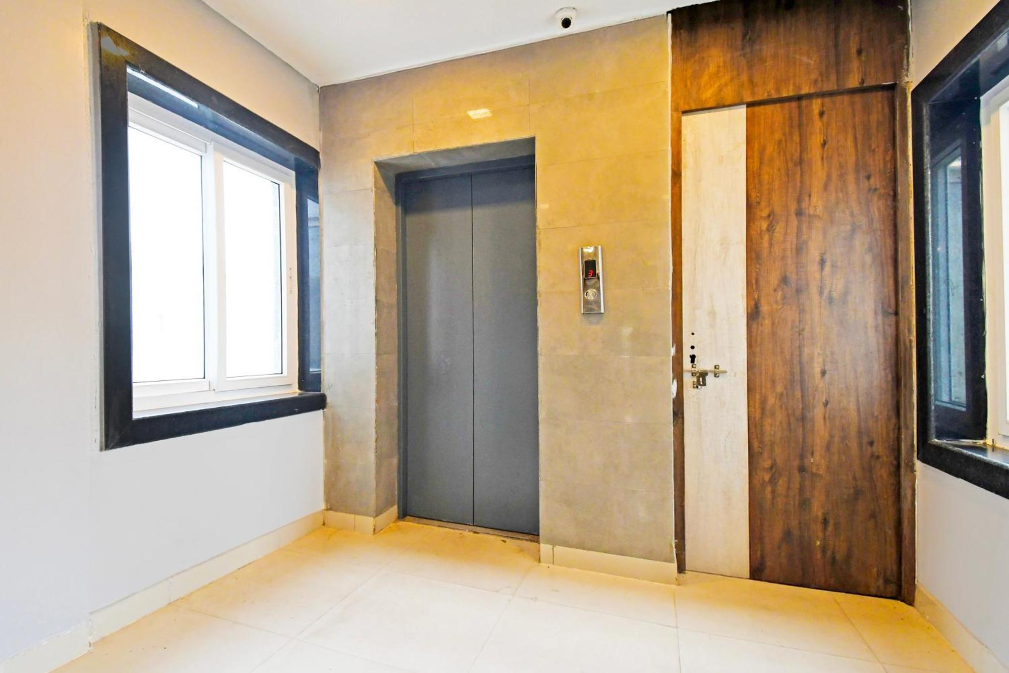 Super Townhouse Mancheswar Industrial Estate Hotel Bhuvanesvar Kültér fotó