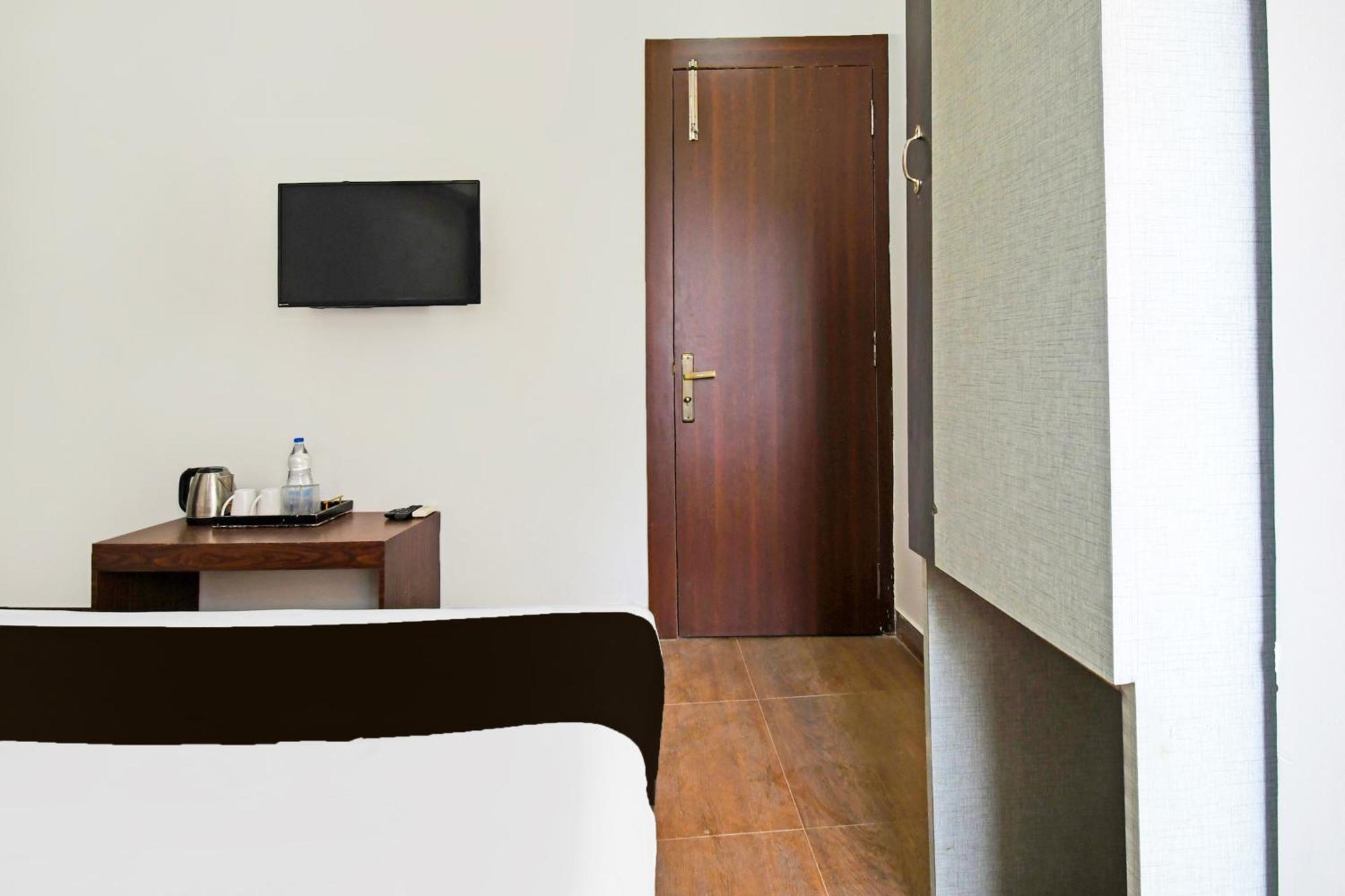 Super Townhouse Mancheswar Industrial Estate Hotel Bhuvanesvar Kültér fotó